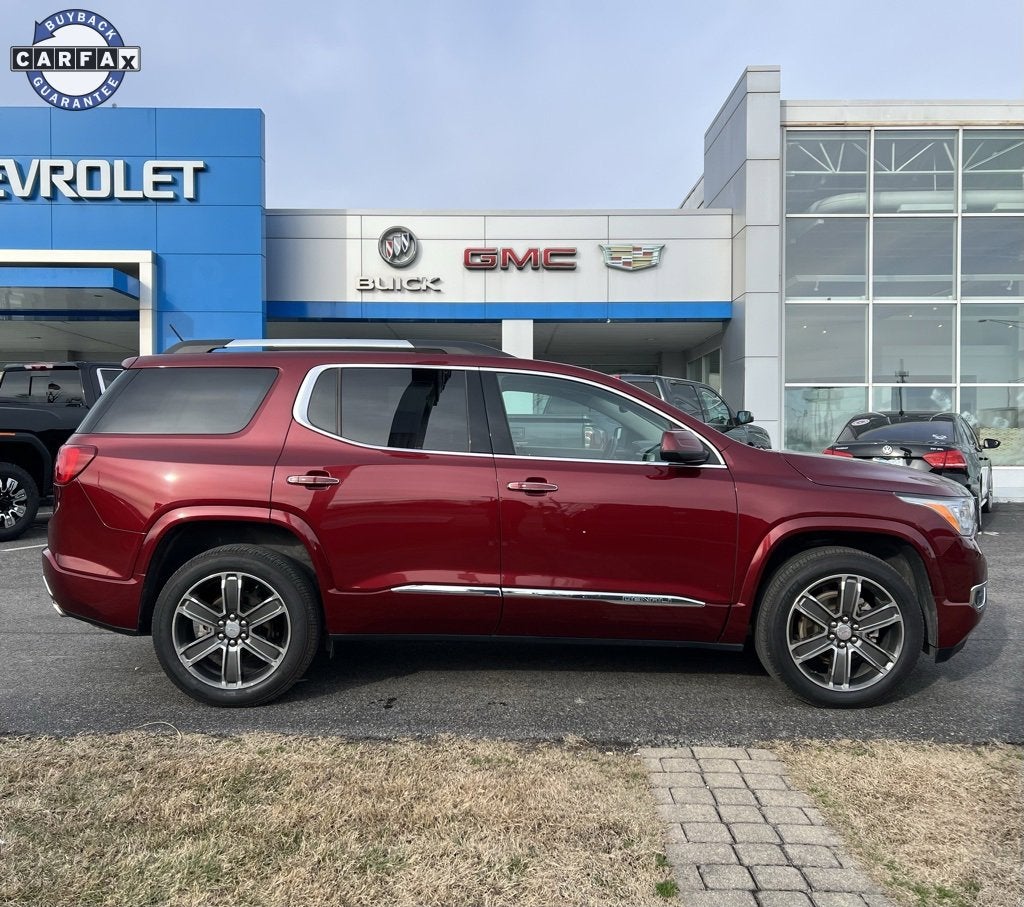 2017 GMC Acadia Denali