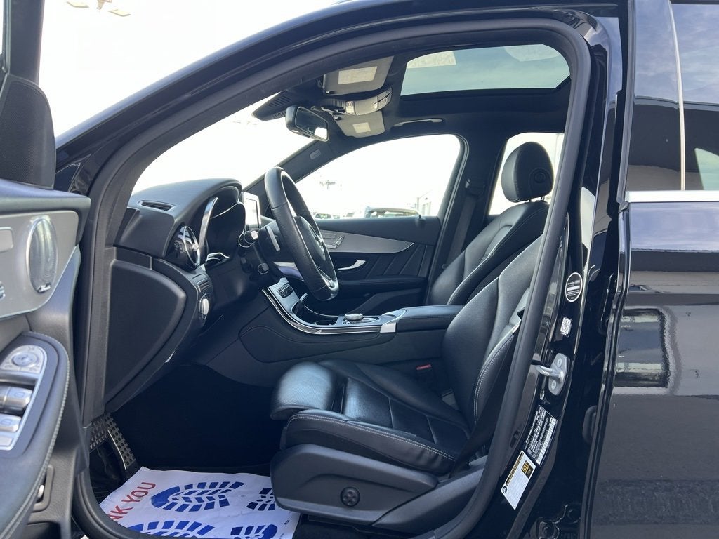 2019 Mercedes-Benz GLC GLC 300