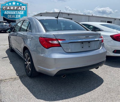 2013 Chrysler 200 Touring