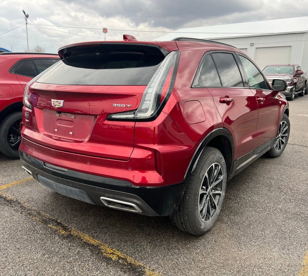 2024 Cadillac XT4 Sport
