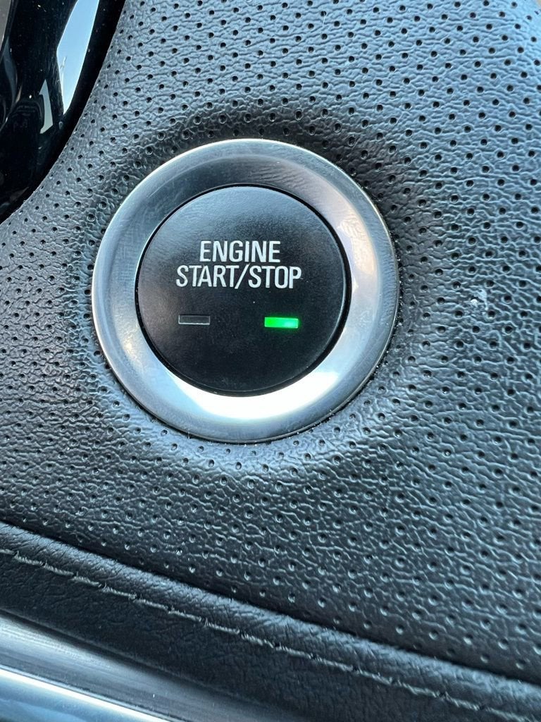 2022 Cadillac XT5 Luxury