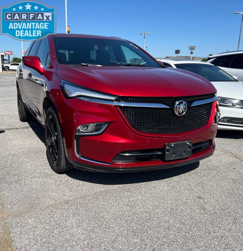 2024 Buick Enclave Essence's photo