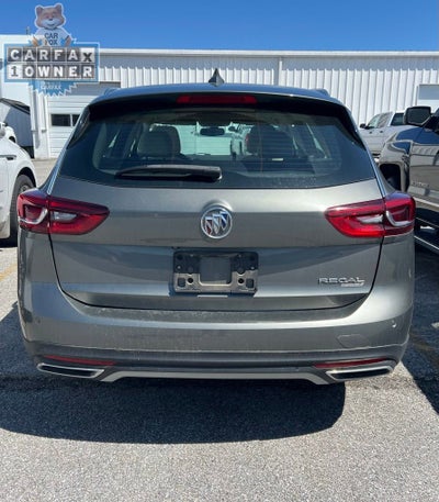 2019 Buick Regal TourX Essence