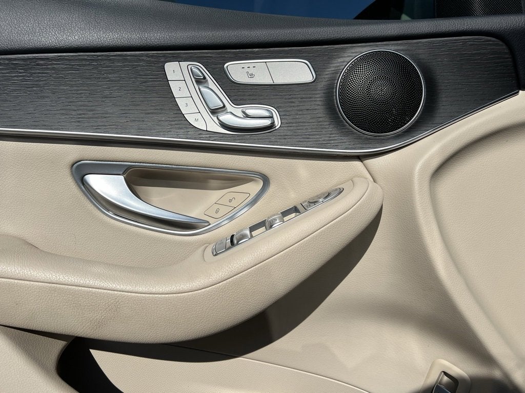 2022 Mercedes-Benz GLC GLC 300