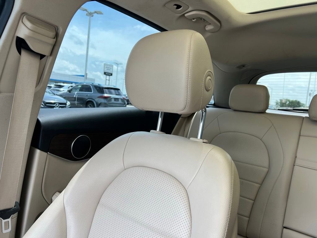 2022 Mercedes-Benz GLC GLC 300