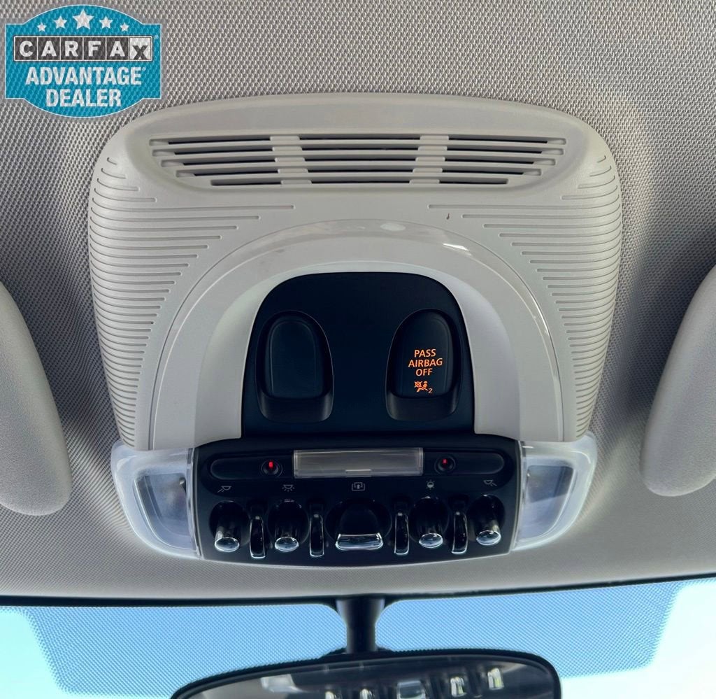 2017 MINI Hardtop 4 Door Cooper