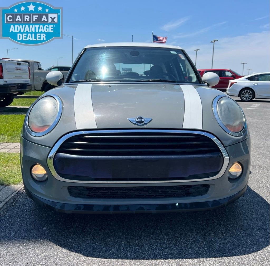 2017 MINI Hardtop 4 Door Cooper