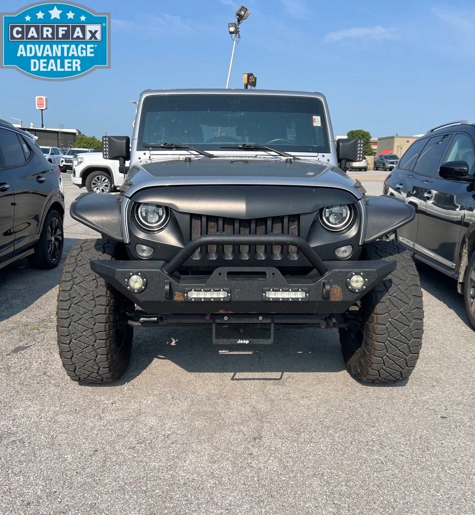 2016 Jeep Wrangler Unlimited Sahara