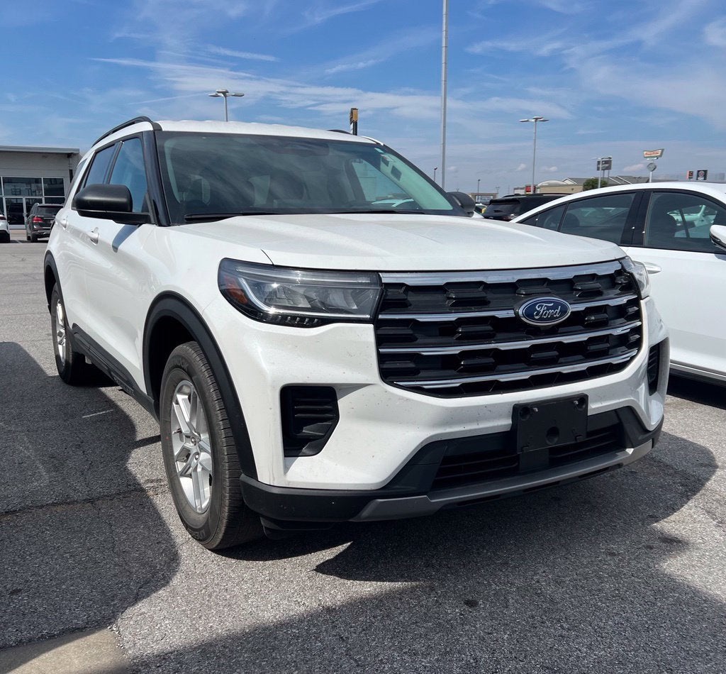 2026 Ford Explorer Active w/100A Pkg