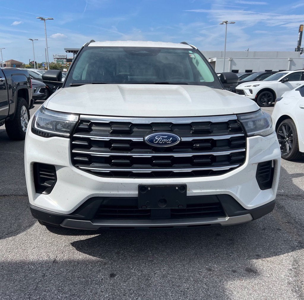 2026 Ford Explorer Active w/100A Pkg