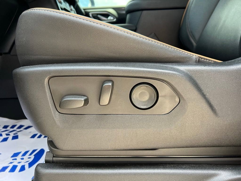 2023 GMC Yukon XL AT4
