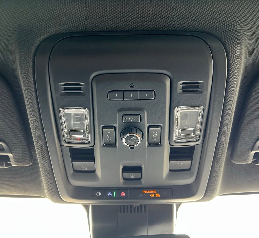 2023 GMC Yukon XL AT4
