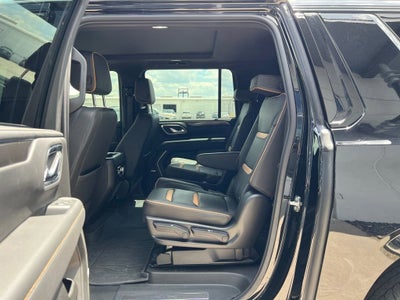 2023 GMC Yukon XL AT4