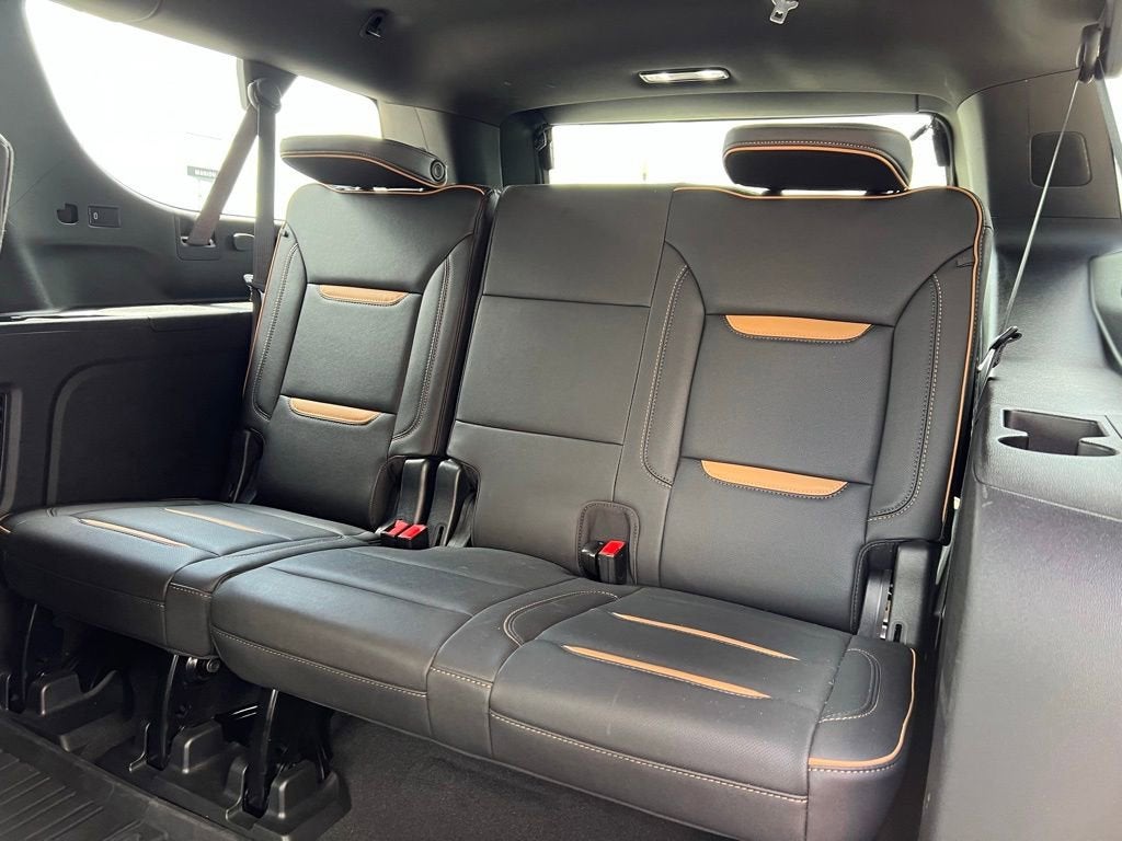 2023 GMC Yukon XL AT4