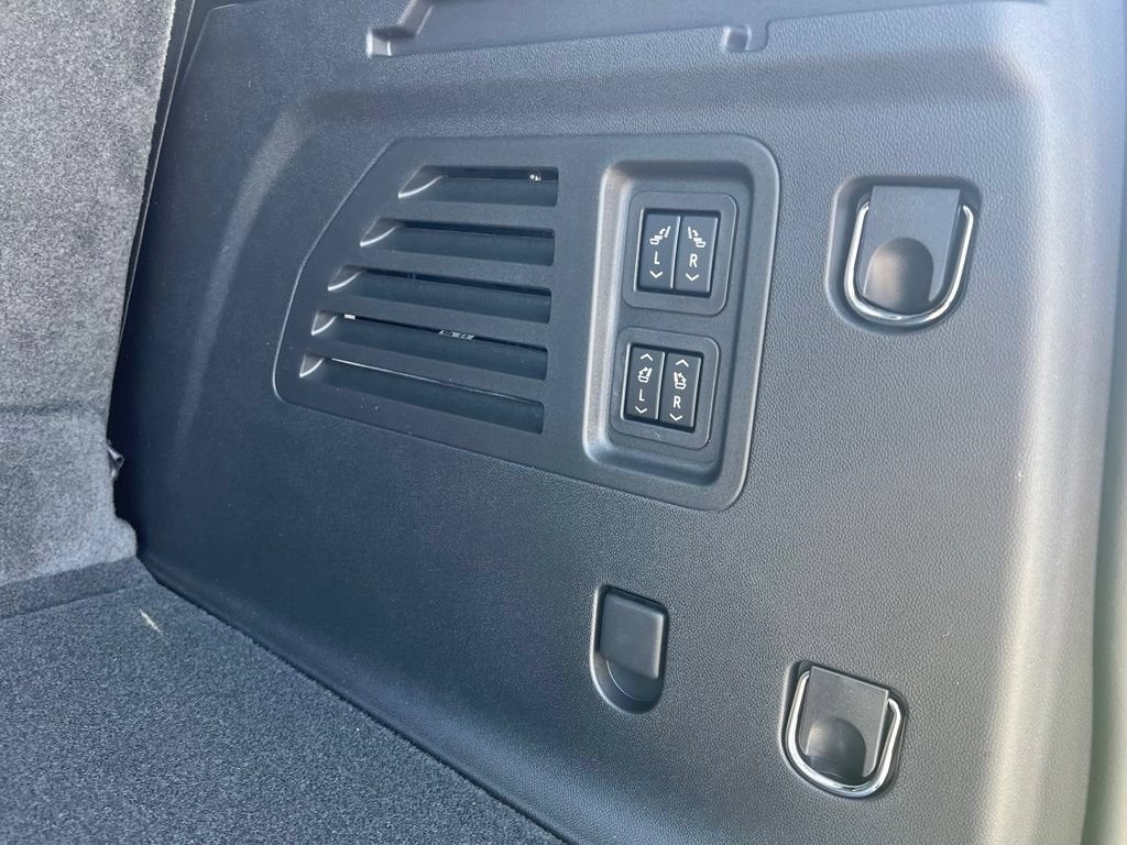 2026 Chevrolet Traverse High Country - Photo 27
