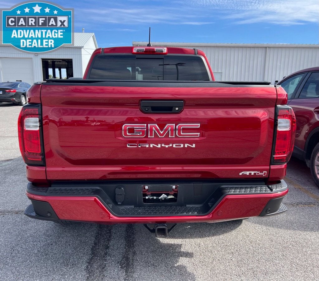 2024 GMC Canyon AT4