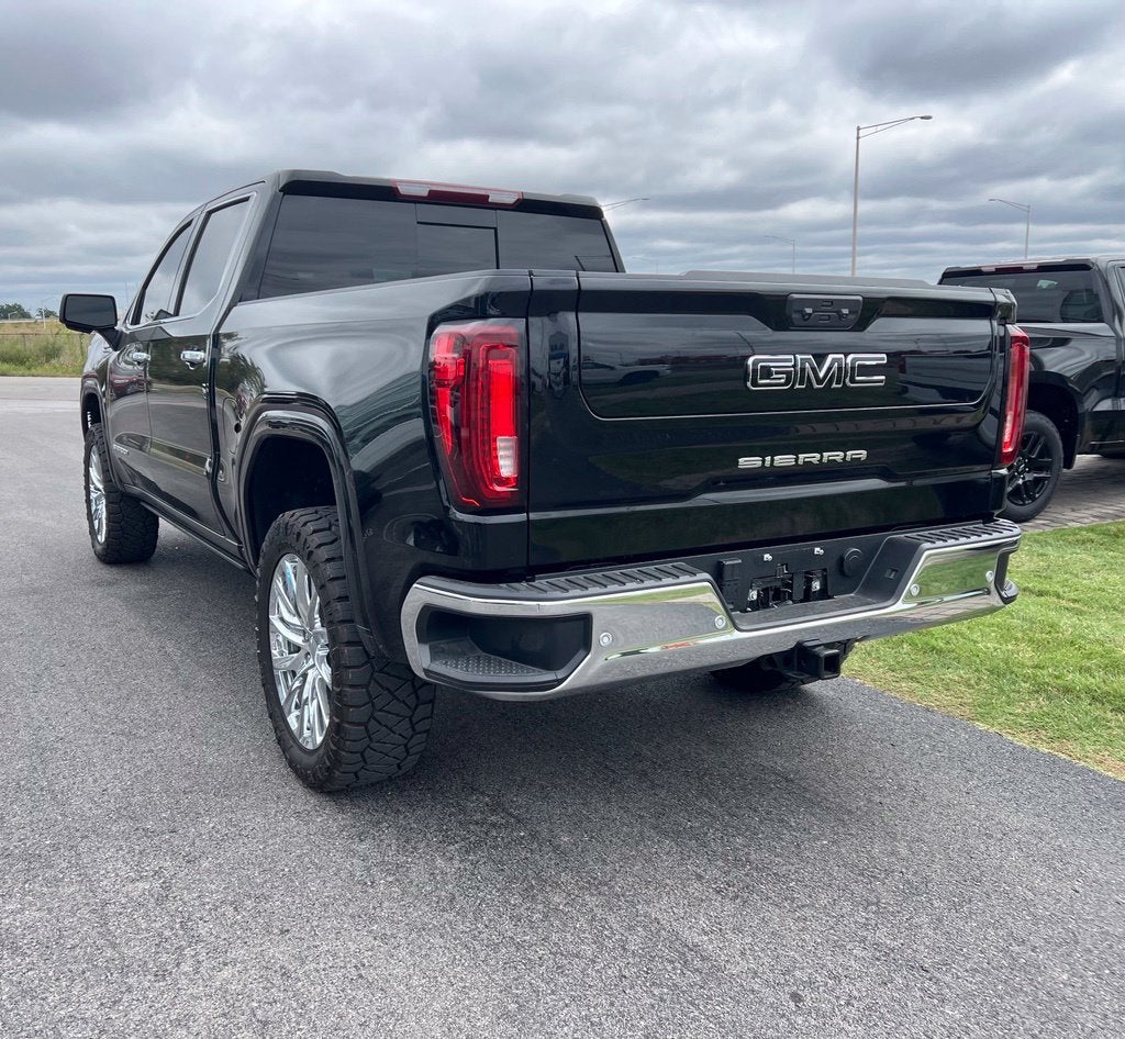 2026 GMC Sierra 1500 SLT - Photo 6