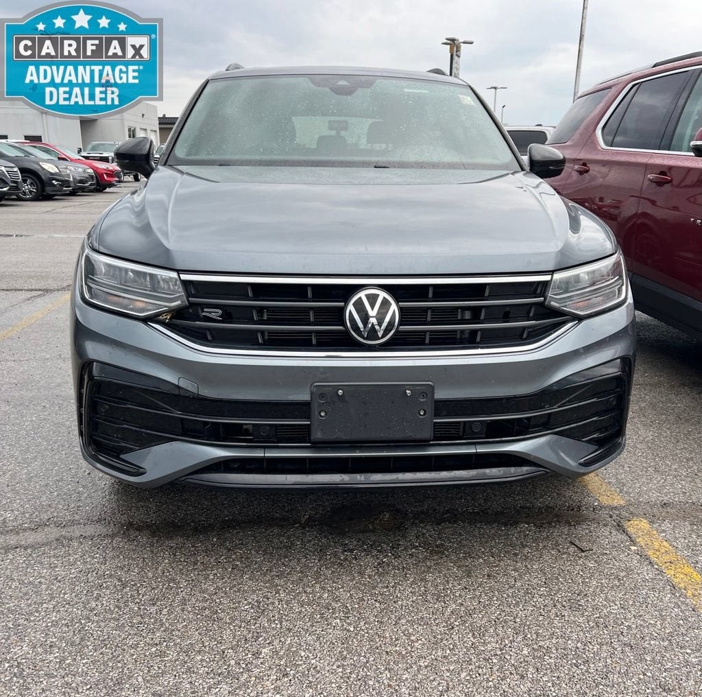 2022 Volkswagen Tiguan SE R-Line Black