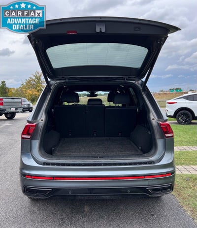 2022 Volkswagen Tiguan SE R-Line Black