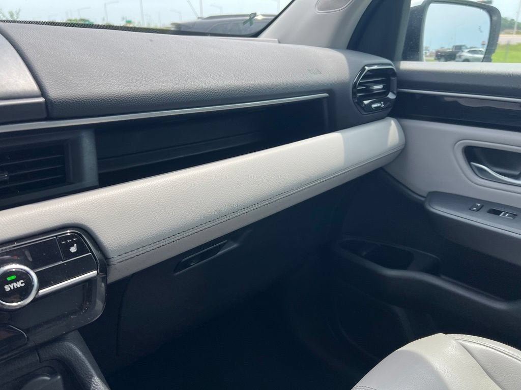 2023 Honda Pilot EX-L 8 Passenger