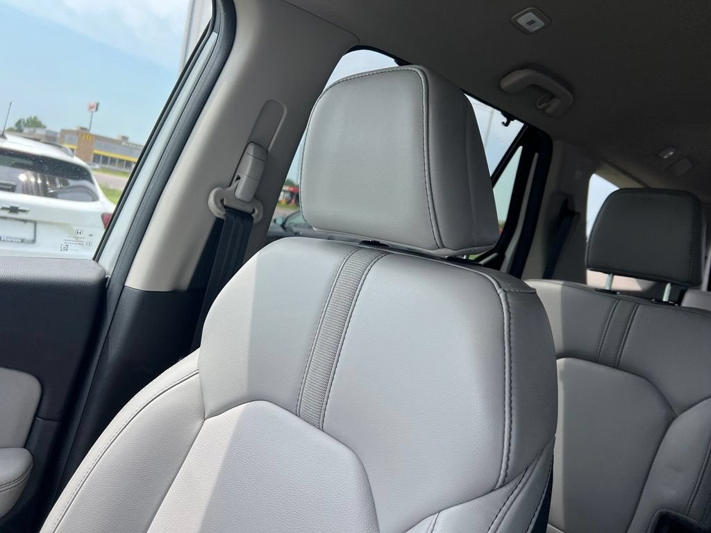 2023 Honda Pilot EX-L 8 Passenger