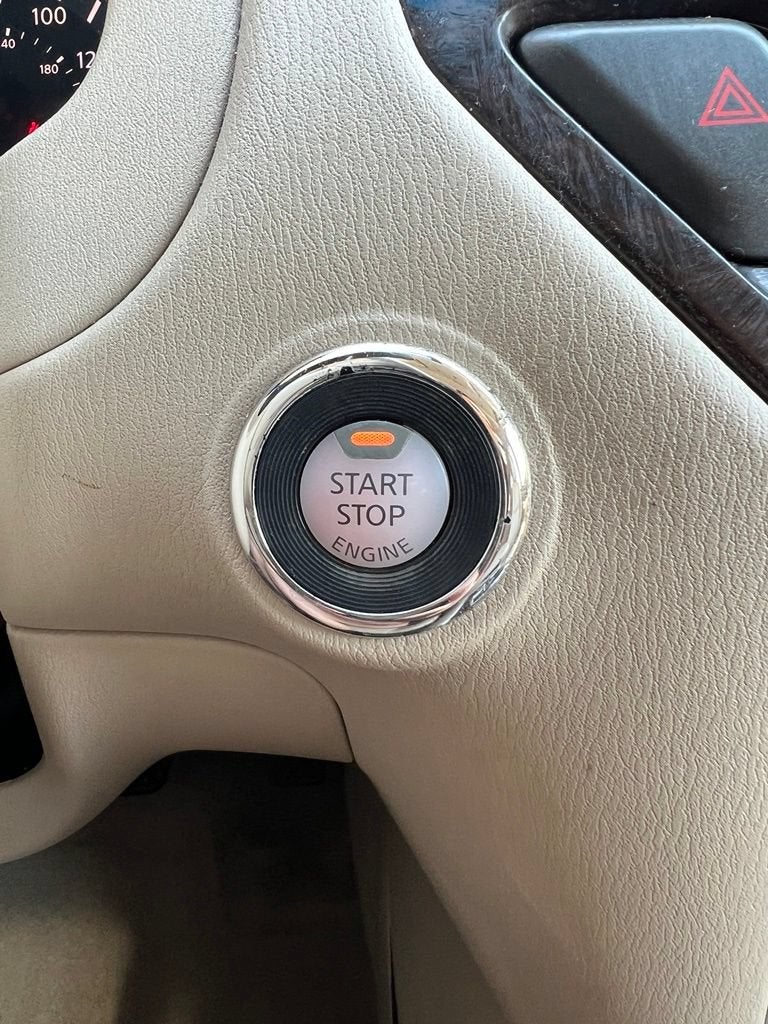 2013 Nissan Pathfinder Platinum