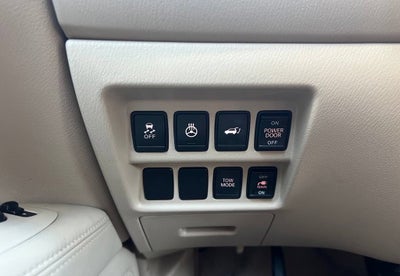 2013 Nissan Pathfinder Platinum