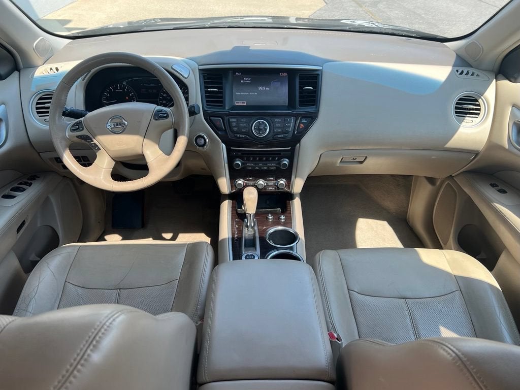 Used 2013 Nissan Pathfinder Platinum with VIN 5N1AR2MMXDC646925 for sale in Marion, IL