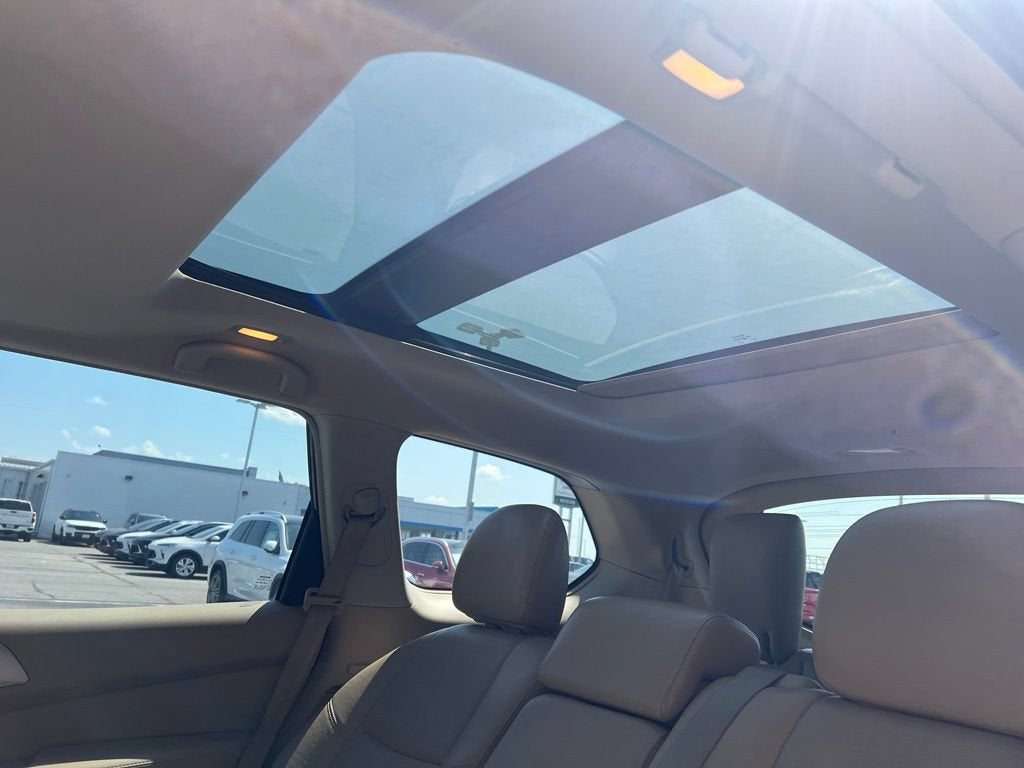 2013 Nissan Pathfinder Platinum