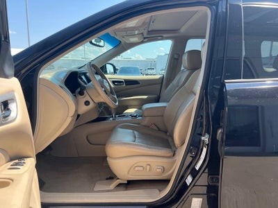 2013 Nissan Pathfinder Platinum
