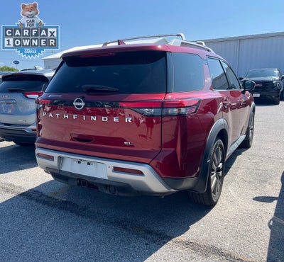 2022 Nissan Pathfinder SL