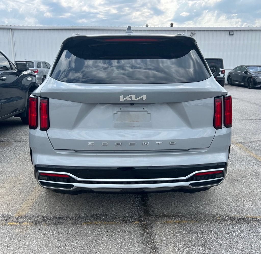 2022 Kia Sorento SX