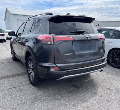 2018 Toyota RAV4 XLE