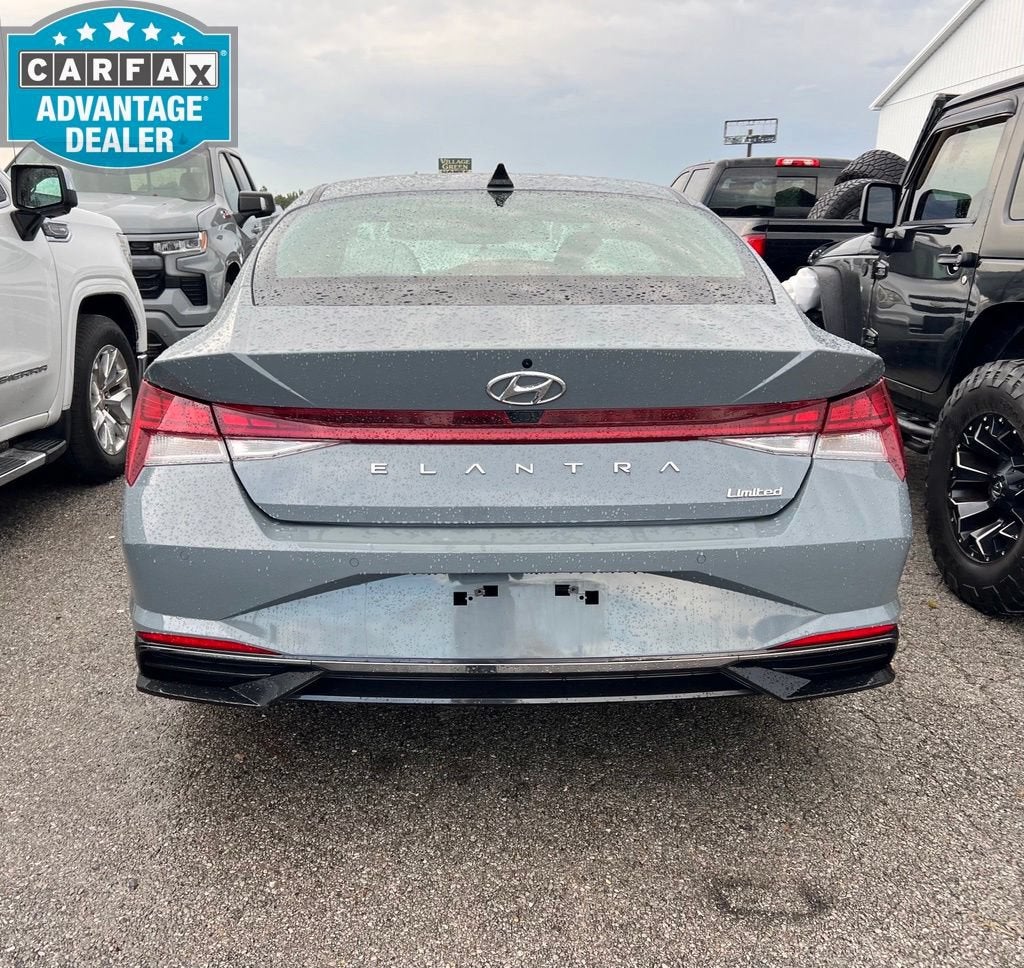 2022 Hyundai Elantra Limited