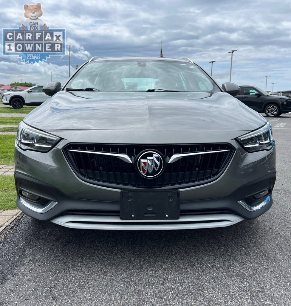 2019 Buick Regal TourX Essence