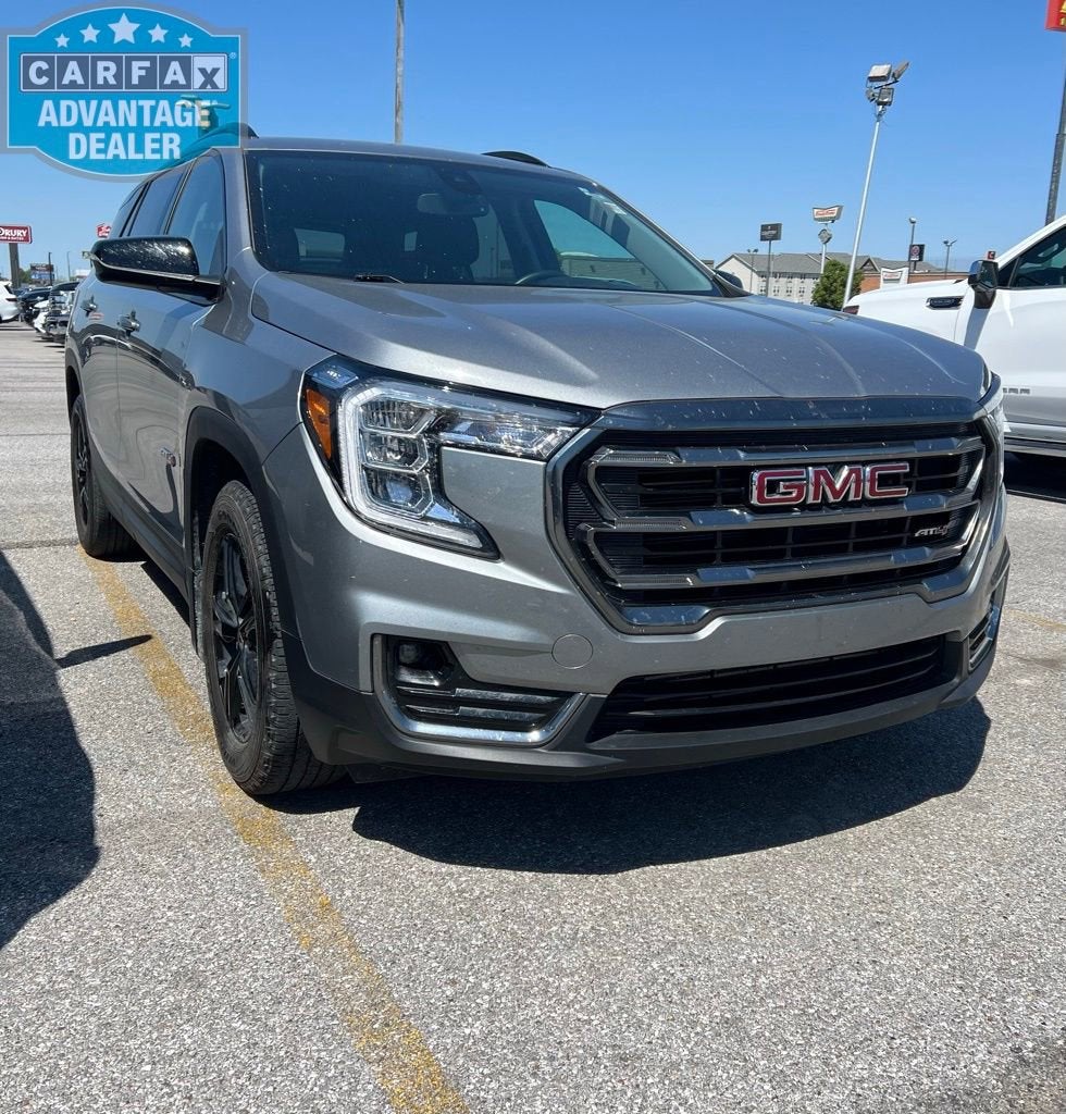 2023 GMC Terrain AT4