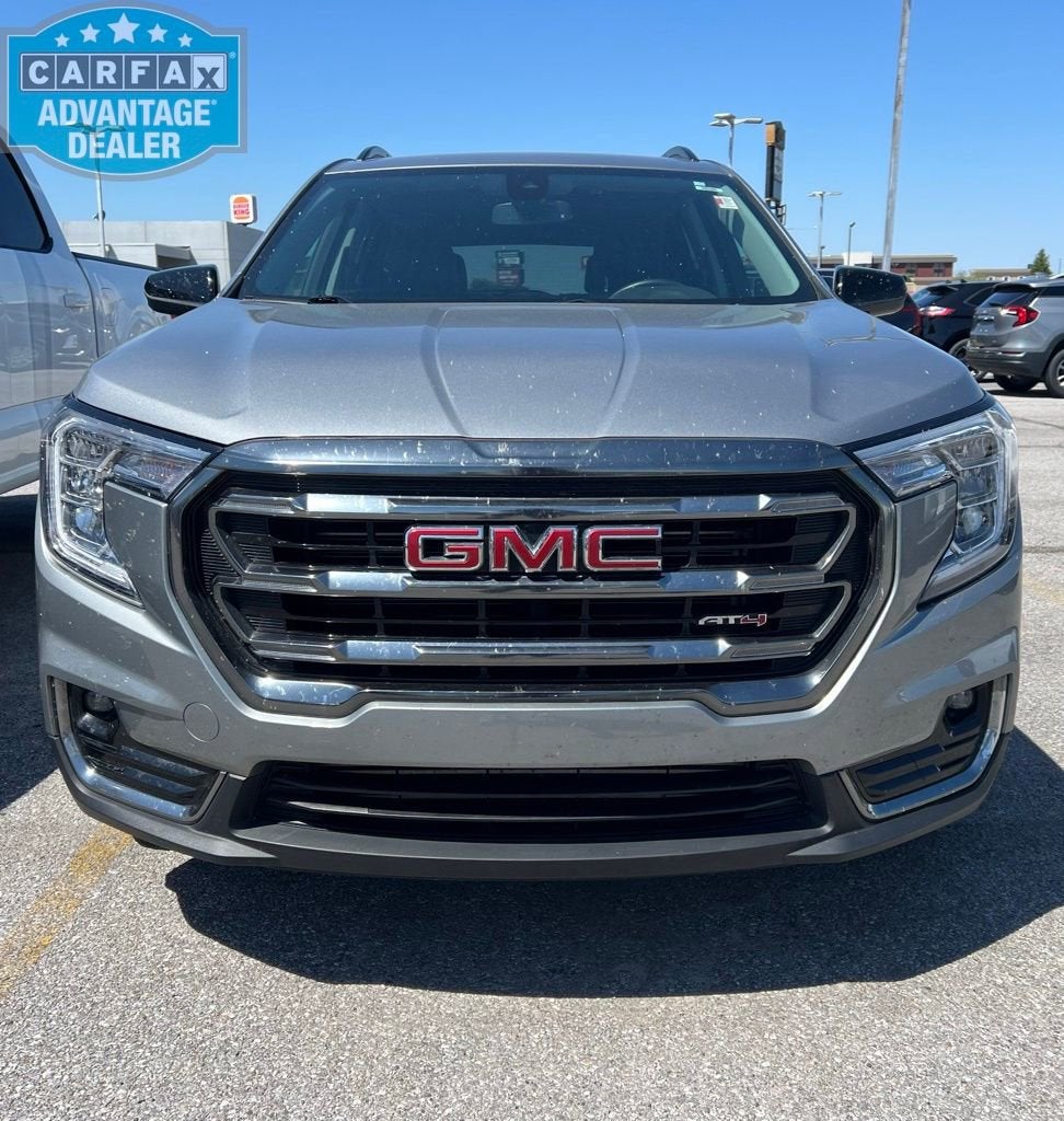 2023 GMC Terrain AT4